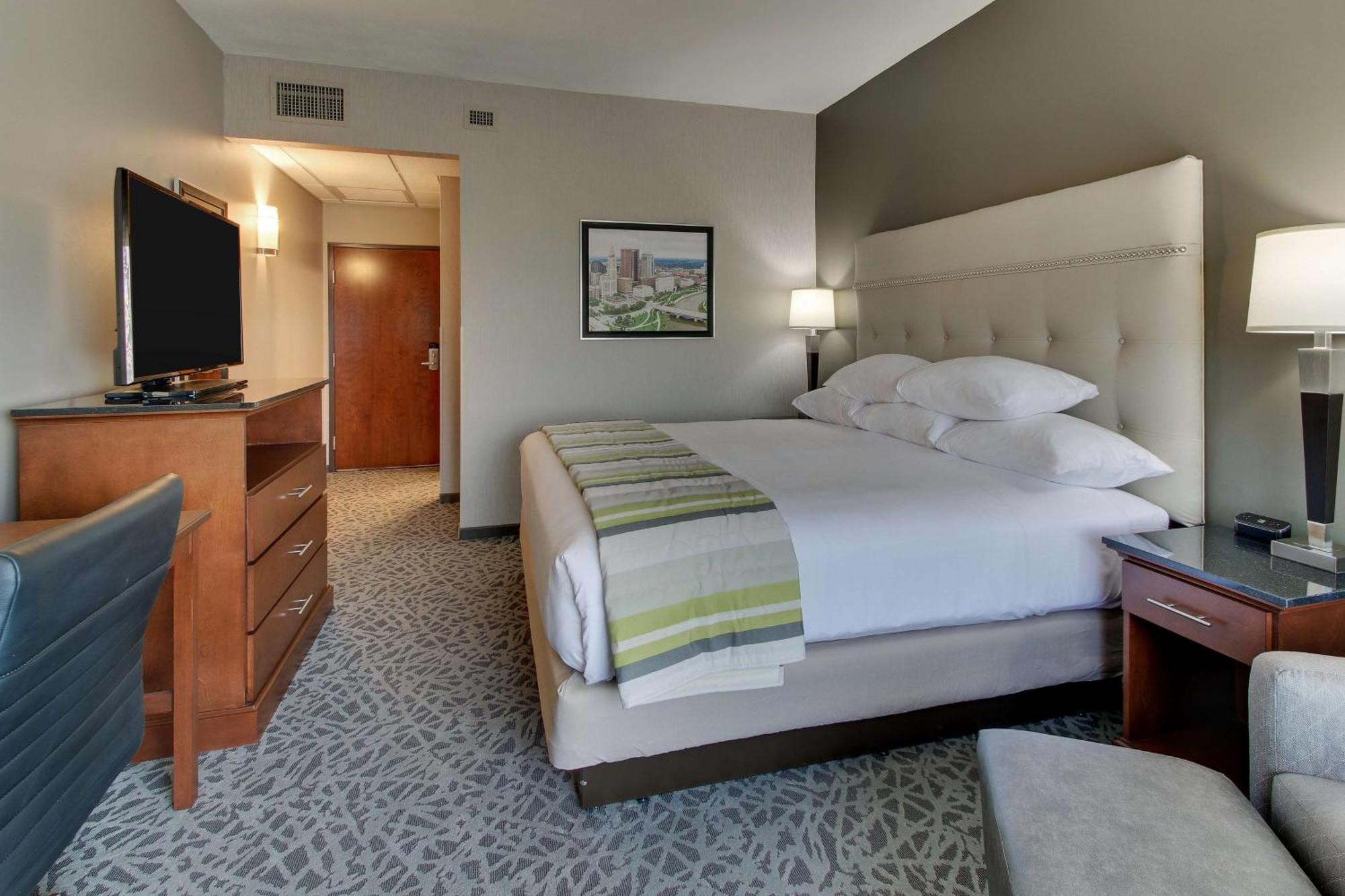 Drury Inn & Suites Cleveland Beachwood Luaran gambar