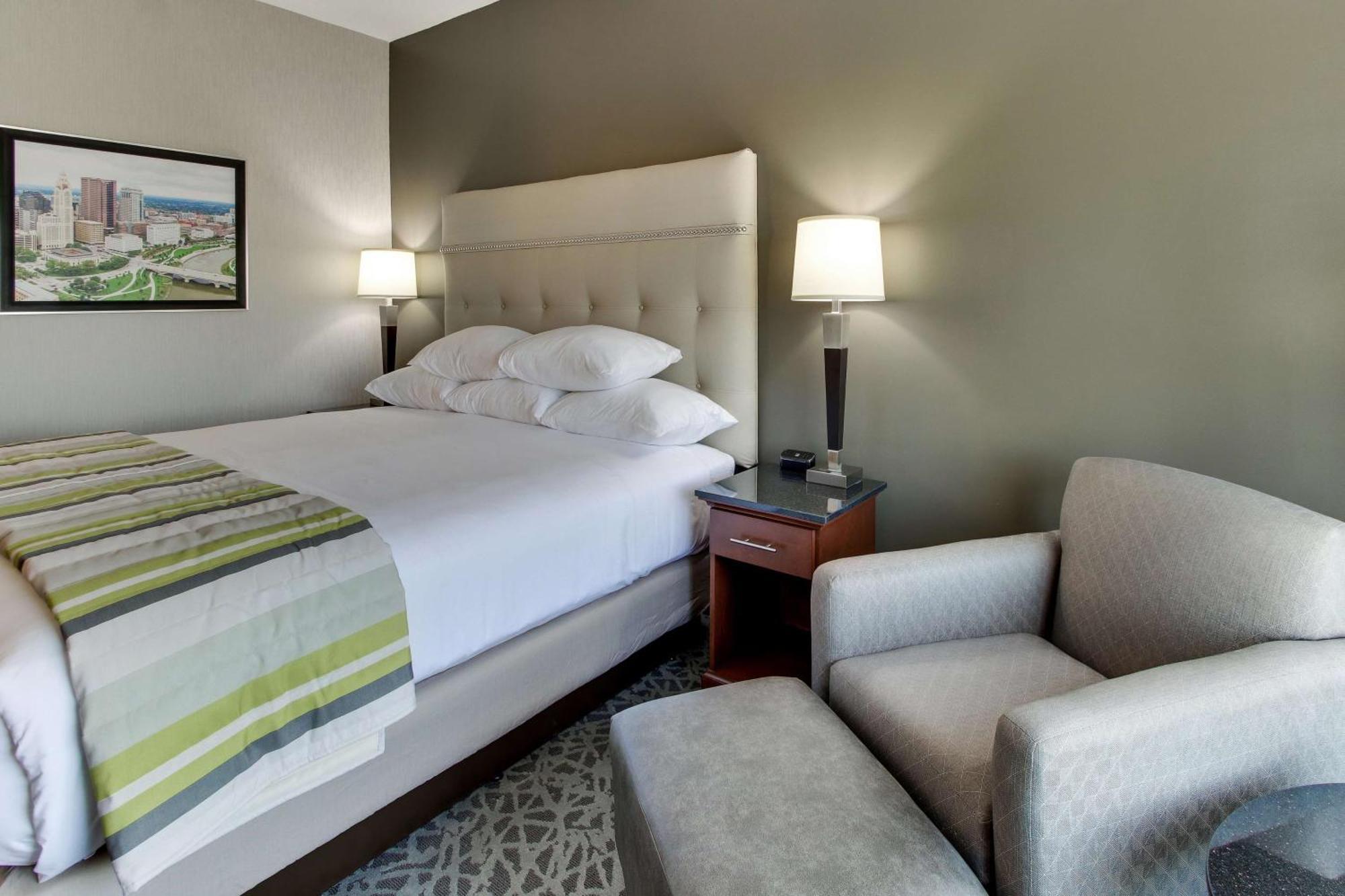 Drury Inn & Suites Cleveland Beachwood Luaran gambar